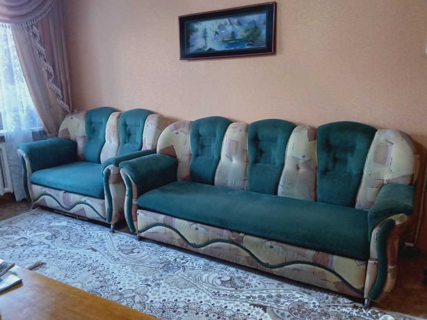 Продам!!! диваны раскладные(большой, маленький) + кресло