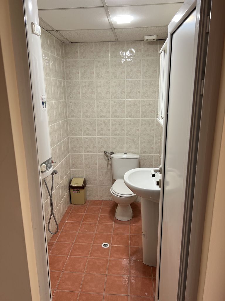 Дава се под наем Двустаен апартамент в Дупница - 55 кв.м за 204 € - Снимка #8