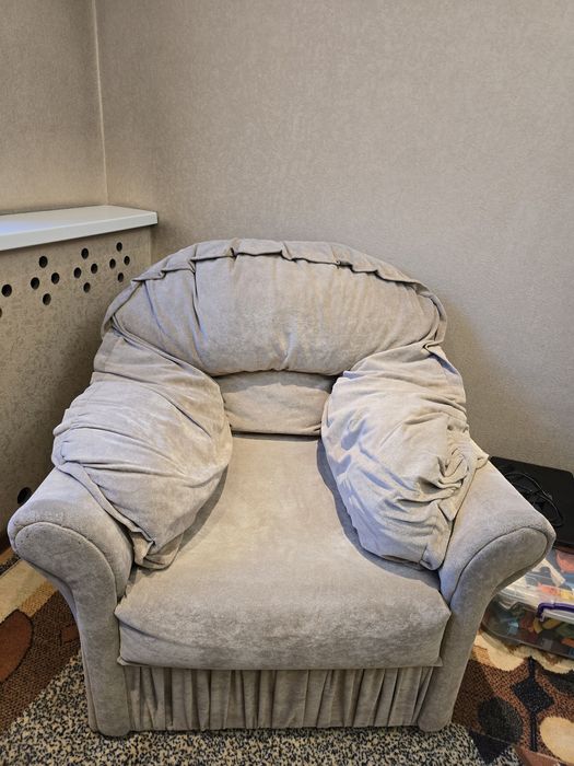 Продам кресло срочно