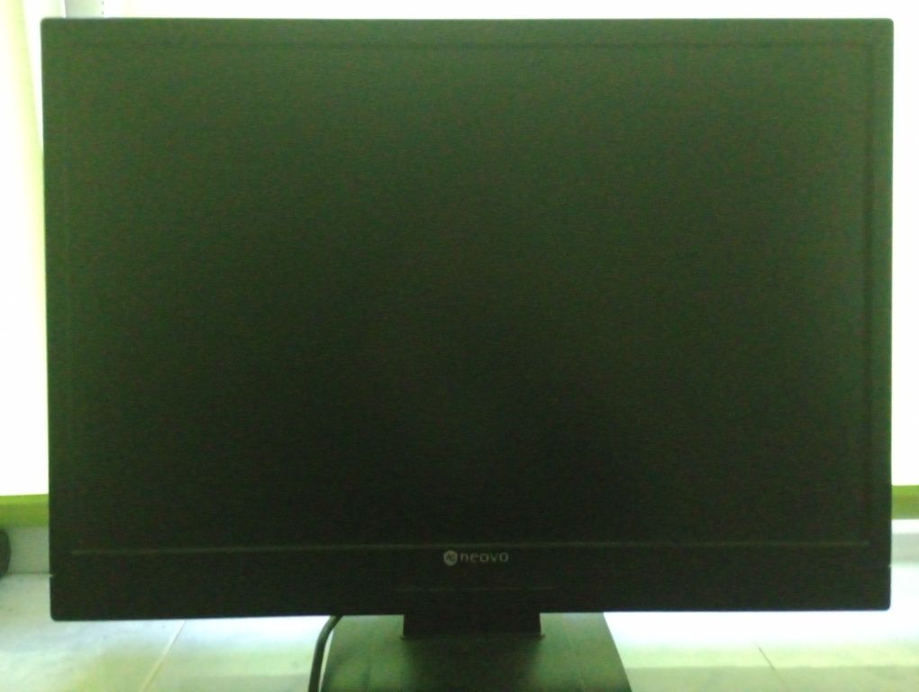 Monitor 60 Hz folosit puțin