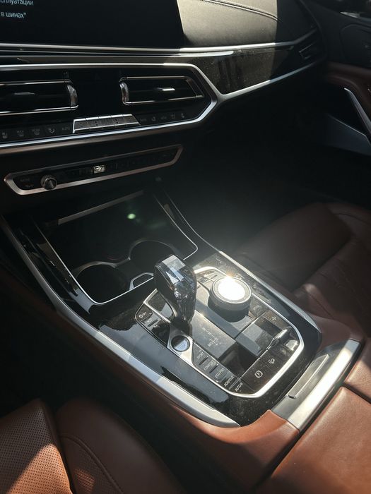 Bmw x7 50i 2019 full