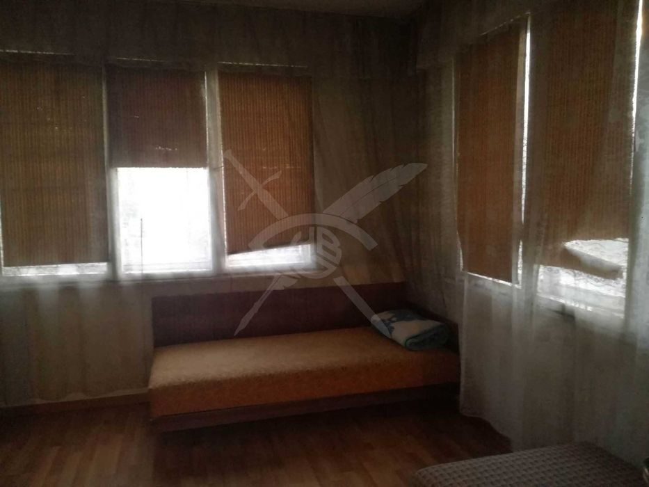 Петстаен апартамент под наем в Коматево 55938