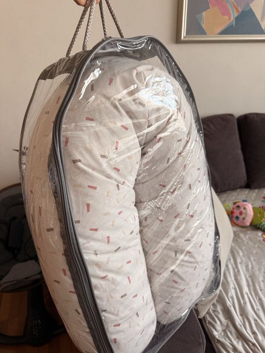 Възглавница за кърмене Kikkaboo Hippo Dreams