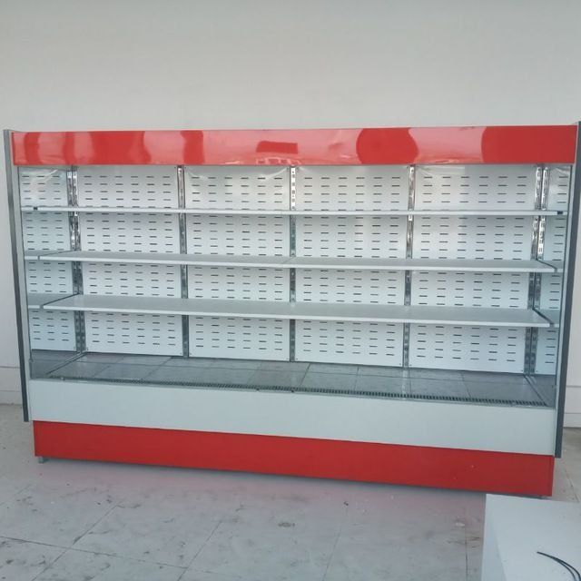 Витрина холодильник Музлатгич