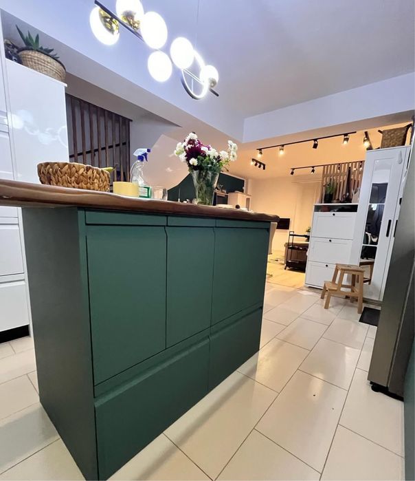 Colantare mobila Mobiler comercial