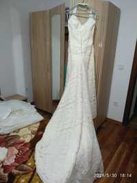 Vând rochie de mireasă de Giorgio Novias