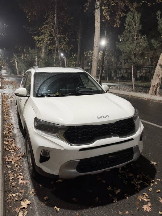 Киа Сонет 2025 год.  2 позиция