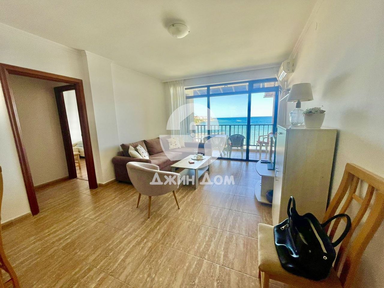 Продава се Тристаен апартамент в Свети Влас - 98 кв.м за 1449 €/кв.м - Снимка #2