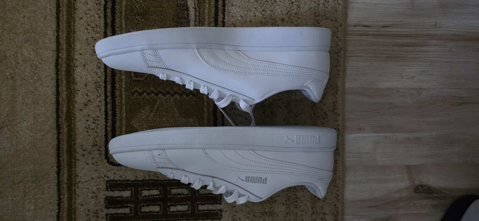 De Vânzare Adidasi Albi Puma