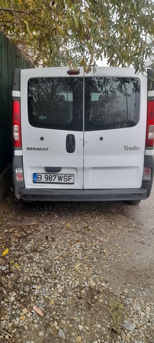 Renault trafic 2006 2.0 cdti