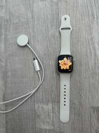 Продам Apple watch 8 series