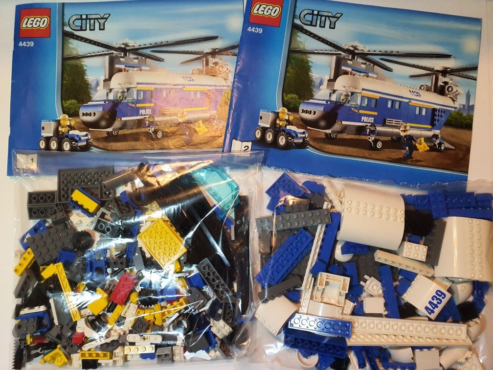 Конструктор LEGO CITY Полицейски хеликоптер