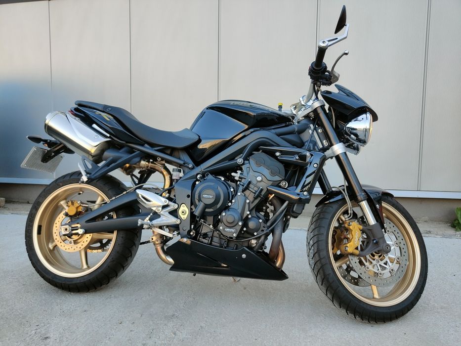 Triumph Street Triple R