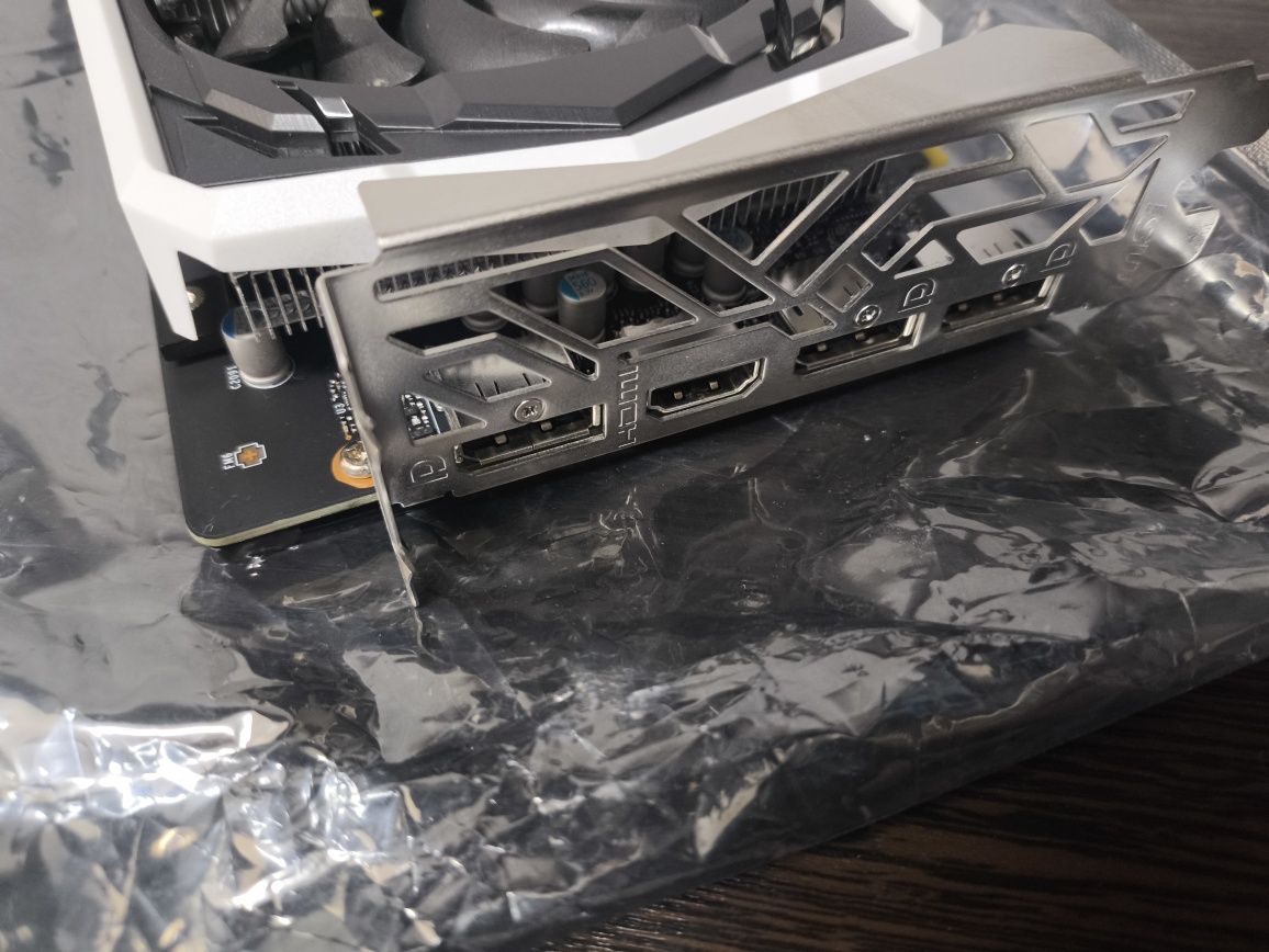 MSI Armor GTX1660Ti 6Gb