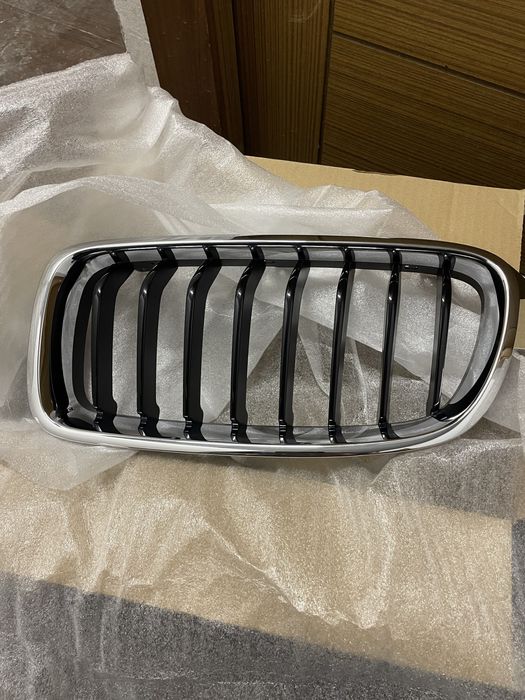Grile originale BMW seria 3 F31 OEM stanga