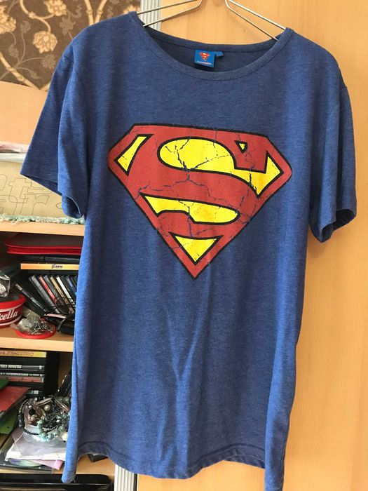 Продам   футболки