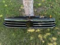 Grila Radiator VW Passat B8 2014 - 2020 Originala Cod 3G0853651