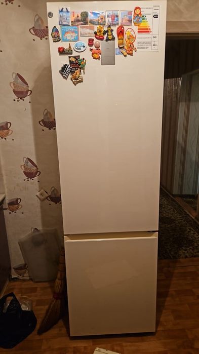 Продам морозильную камеру и холодильник