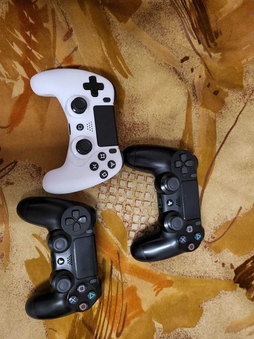 PlayStation 4 Pro 1 Tb, sistem  Vr, pistol, 3 controlere