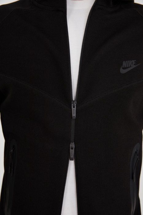 Trening NIKE TECH Fleece NOU 2025 | Compleu PRMIUM TRANSPORT Inclus