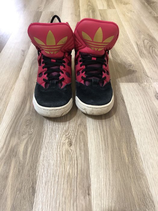 Adidas-UK 4 1/2 Циклама
