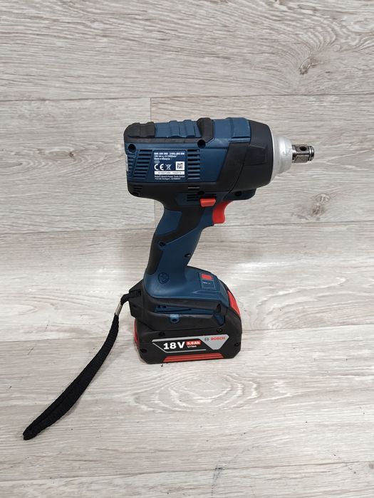 Bosch impact GDS 18V-300