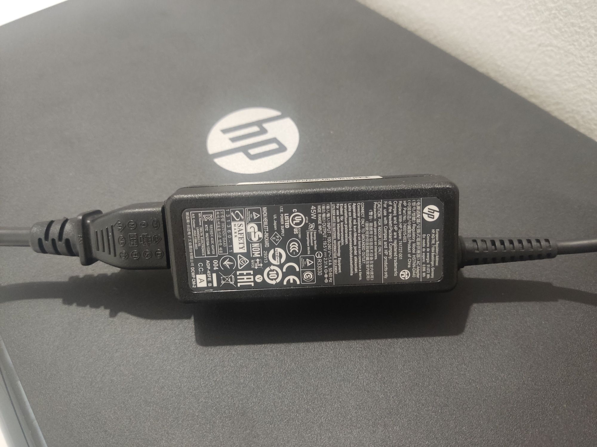 Лаптоп HP 250 G3