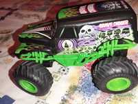 Masina MonsterTruck de jucarie "Grave Digger"