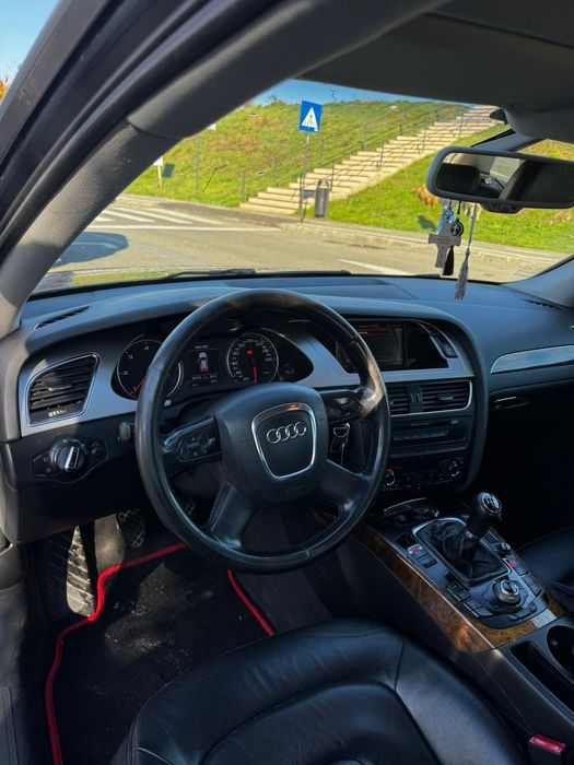 Audi A4 B8 2009 – Motor 2.0, Piele, Navigație, Dublu Climatronic