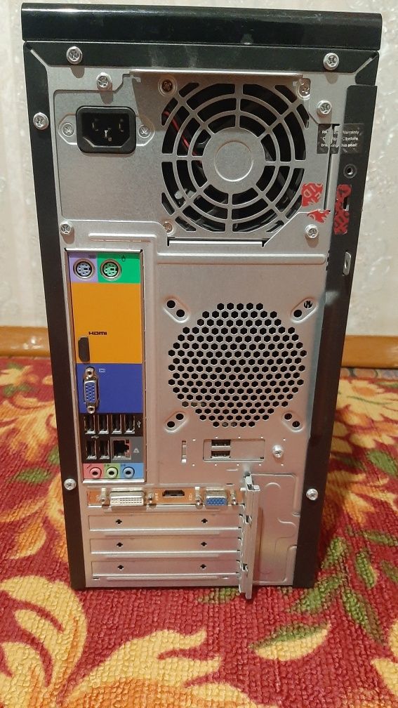 Компьютер. Intel Core i3, 4GB DDR3, 640GB, GT320