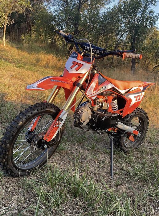 Cross 125cc Ultra+cască