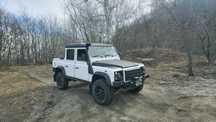 Land Rover Defender 2005, fully renovated over a 3-year project