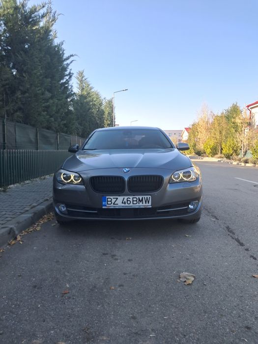BMW 530 XDRIVE 2012  3 BUTOANE! Distr. Noua BMW. SERIA 7 Int