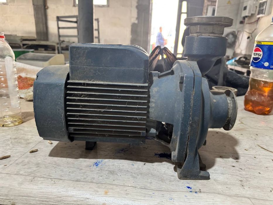 Сув насос сотилади яхши кам ишлаган