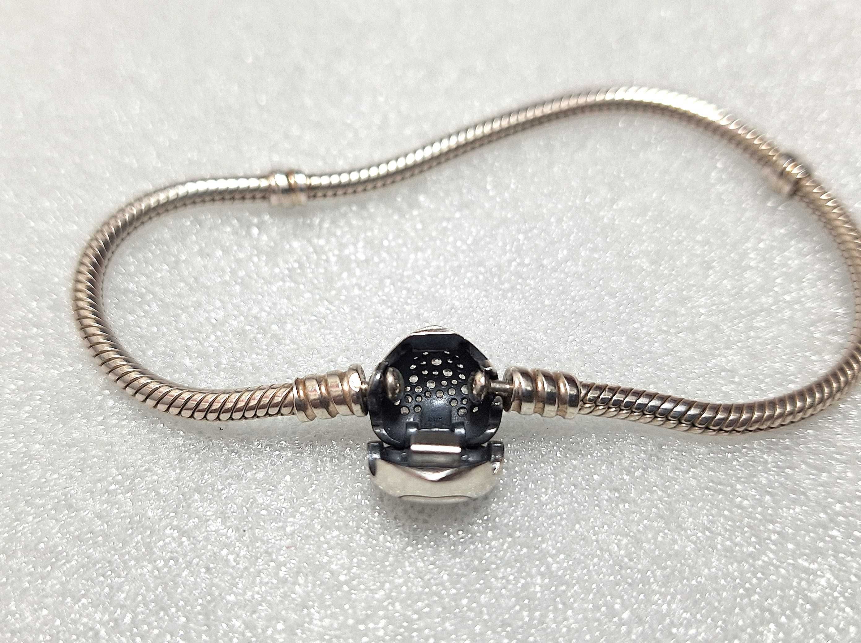 Оригинални Сребърни Гривни PANDORA проба 925