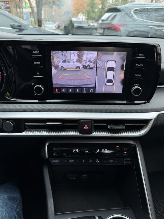 Kia k5 full bez luk 6poz. Toza