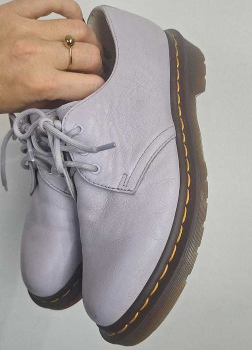 DR Martens Virginia , mărimea 38 aproape noi