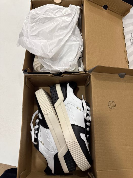 НОВЫЕ кроссовки skechers