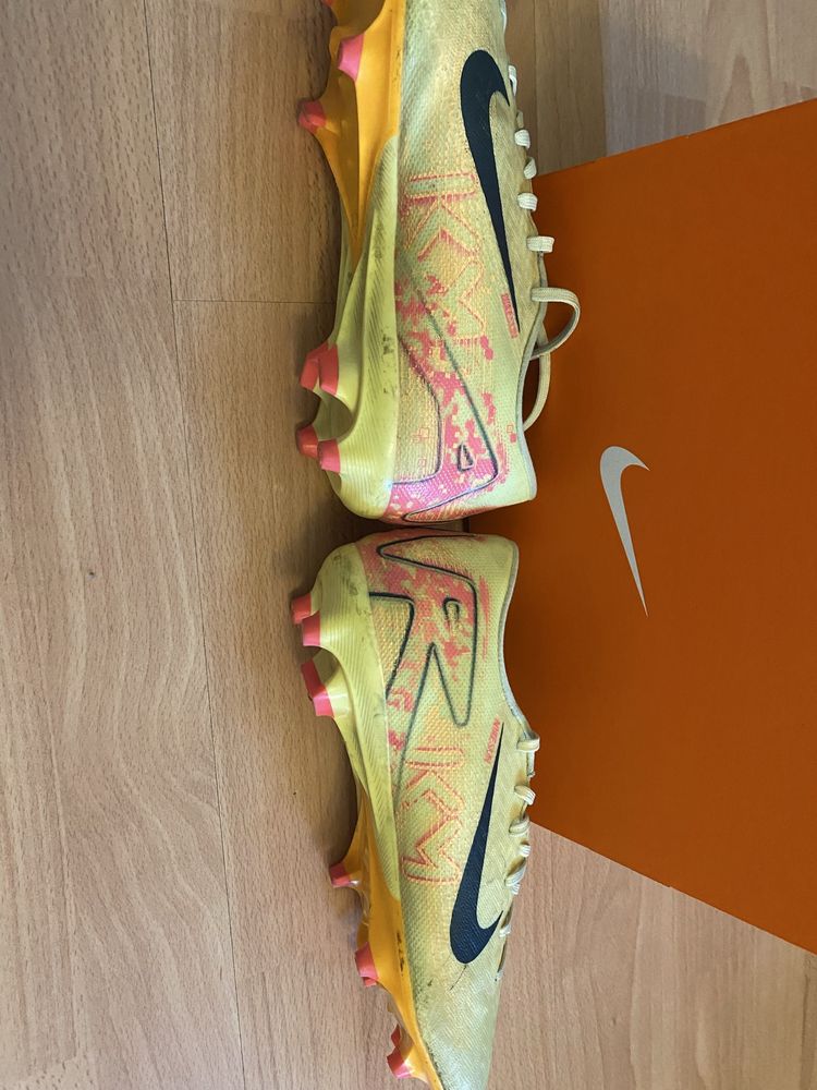 Бутонки Nike zoom vapor 16 academy Kylian Mbappe