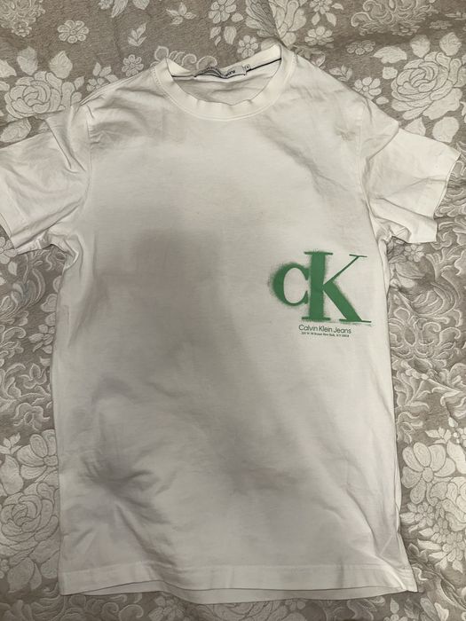 Футболка calvin klein