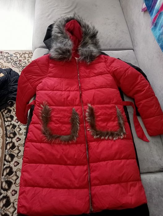 Продам пуховики 44-50 размеров, в хорошем состоянии