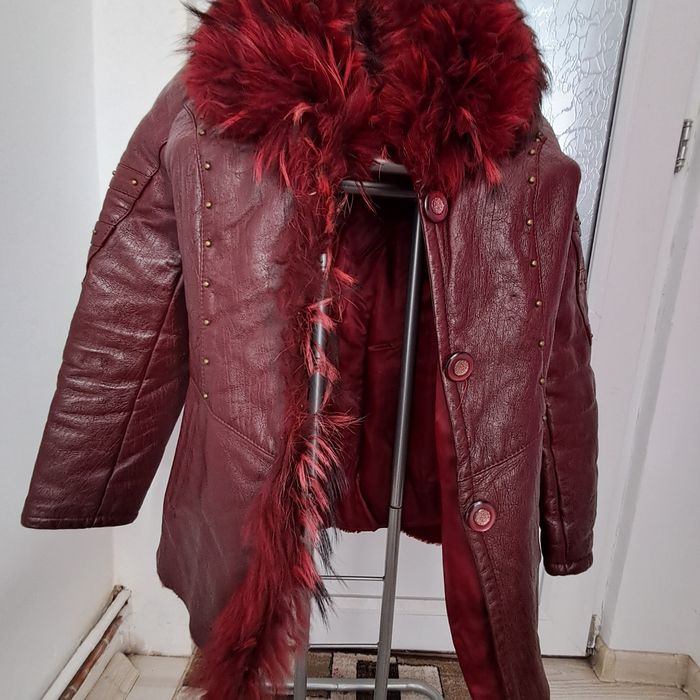 Cojoc piele naturala rosie si blana naturala