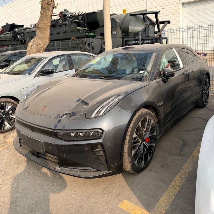 Zeekr 001 ultra restyling 2026