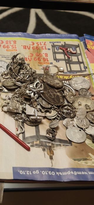 Продавам сребрърни накети