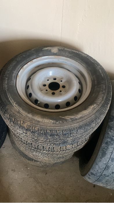продам комплект летних колес