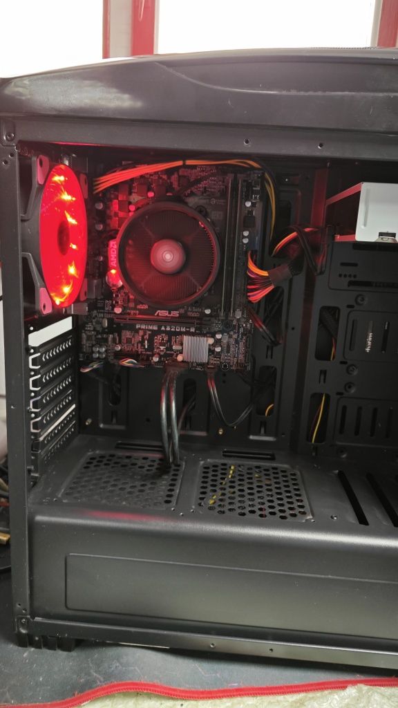 Pc Light Gaming Ryzen 3 3200G, 16 Gb DDR4