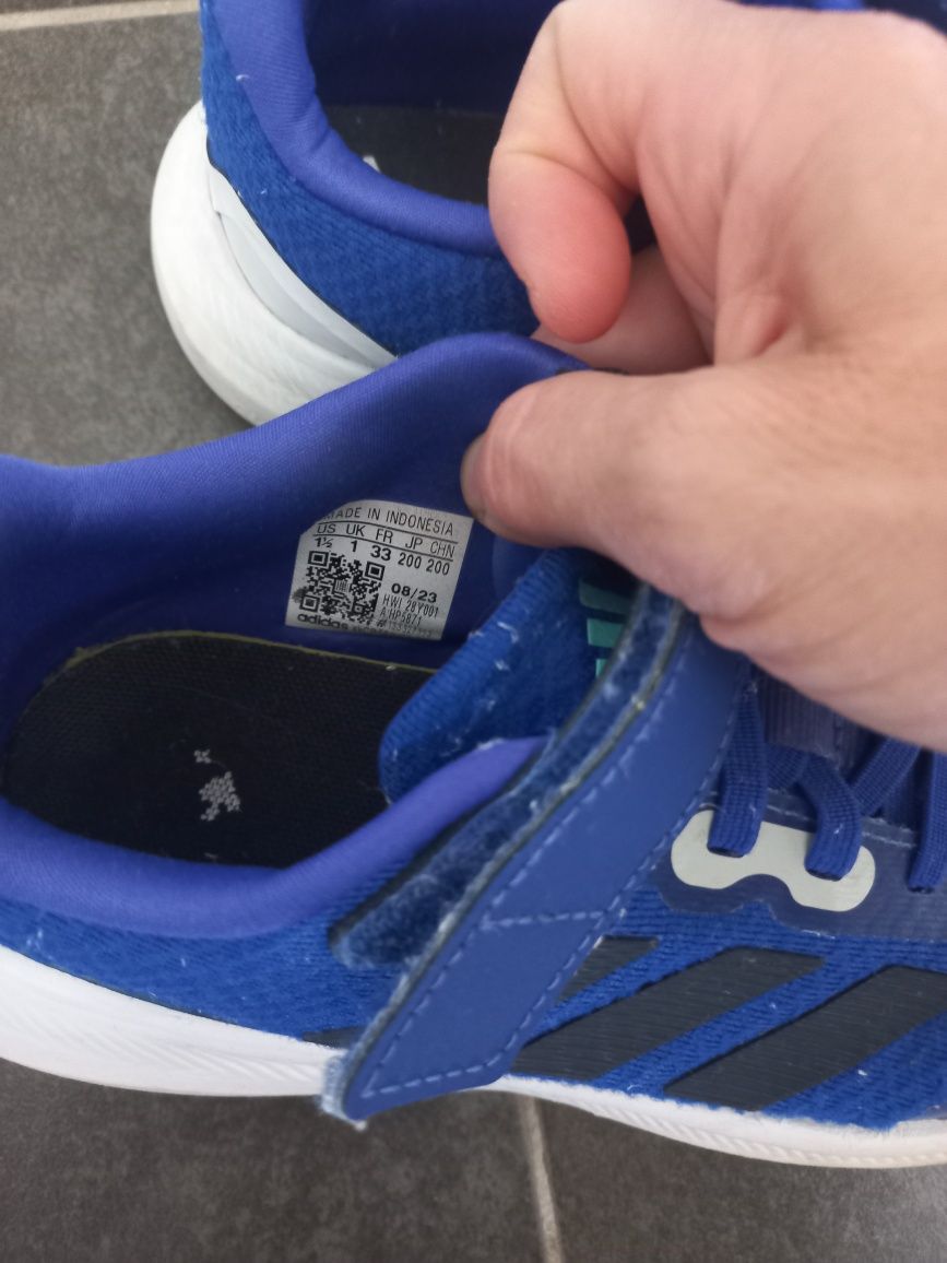 Adidas размер 33