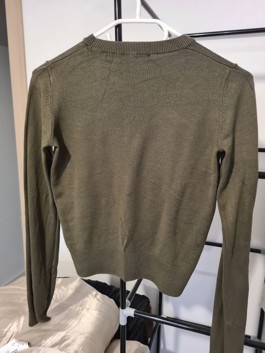 Pulovere scurte Bershka S