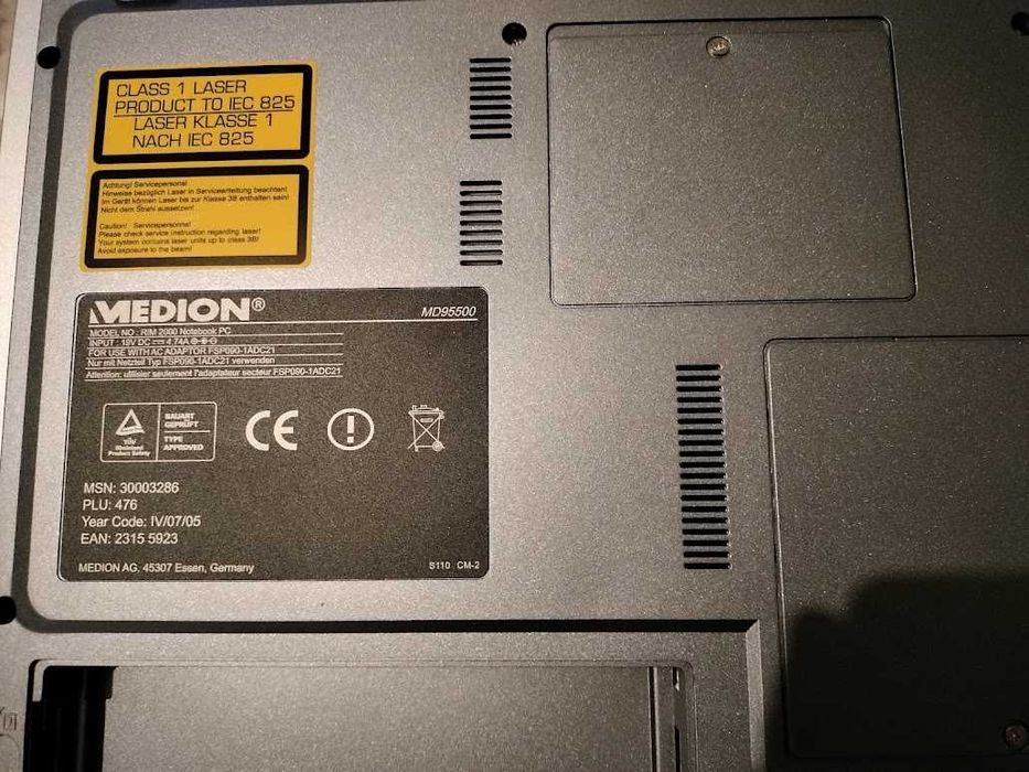 Vand laptop MEDION anii 2000