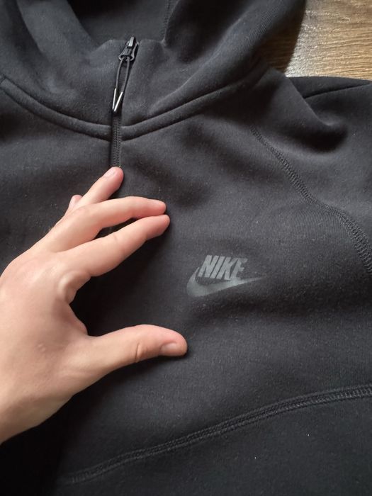 Hanorac Nike Tech Fleece Negru Marimea M Original